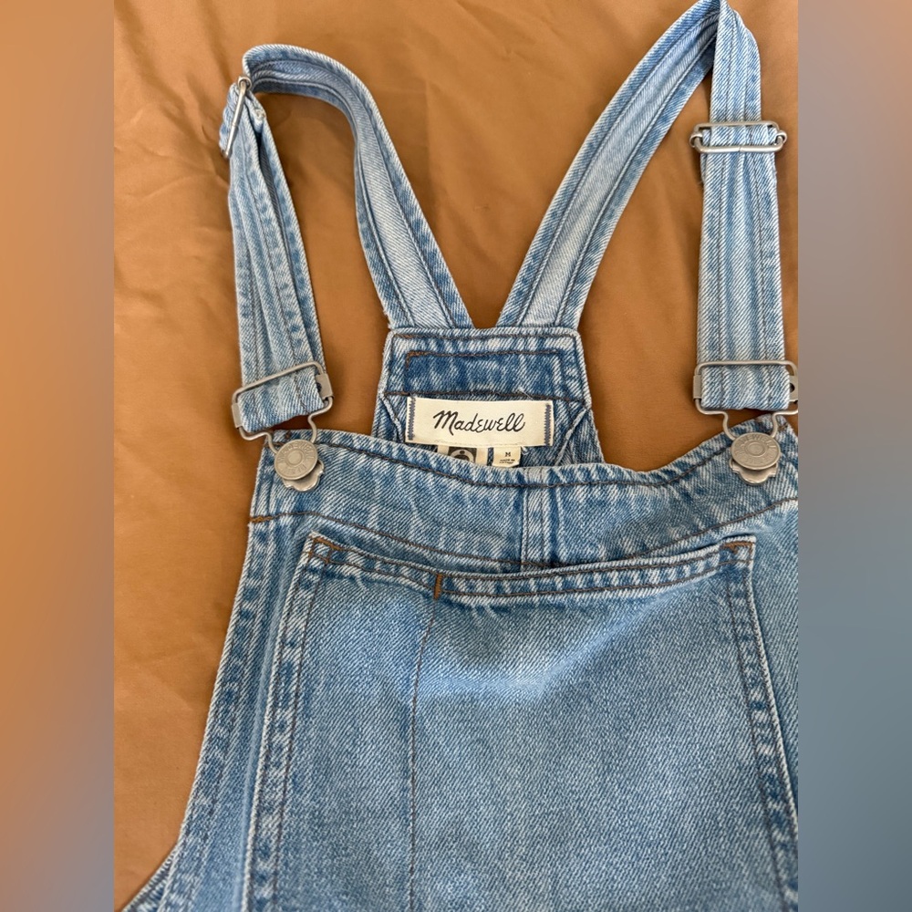 Madewell Overall Shorts - Picture 2 of 3